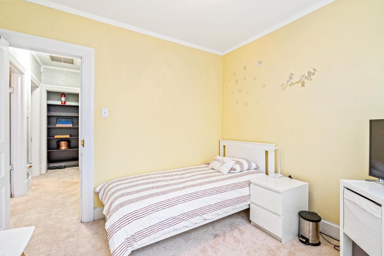 Cozy Stay In Питтсбург Экстерьер фото